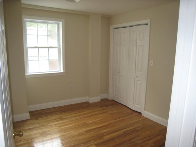 59 Day St, Jamaica Plain