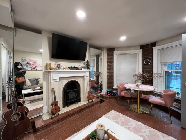 Studio bed, 1 bath apartment for rent at 4 Wellington St Unit 1, South End — photo 9 of 30