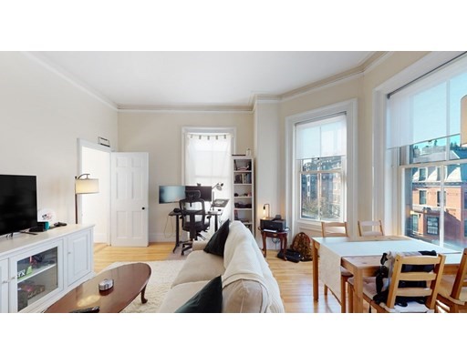 92 Marlborough St, Back Bay