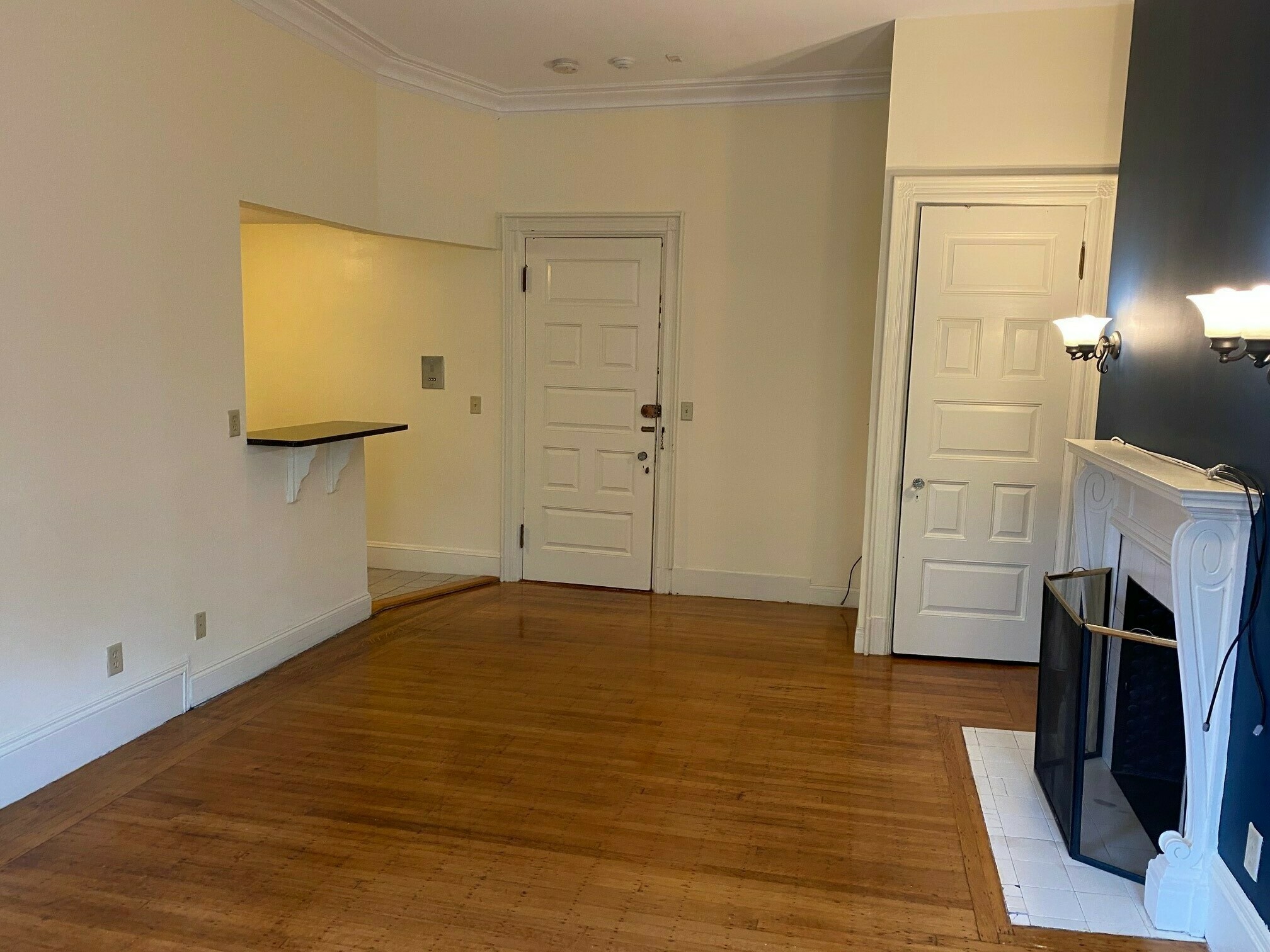 379 Commonwealth Ave, Back Bay