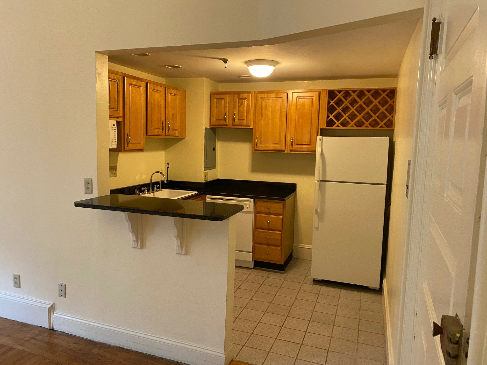 379 Commonwealth Ave, Back Bay