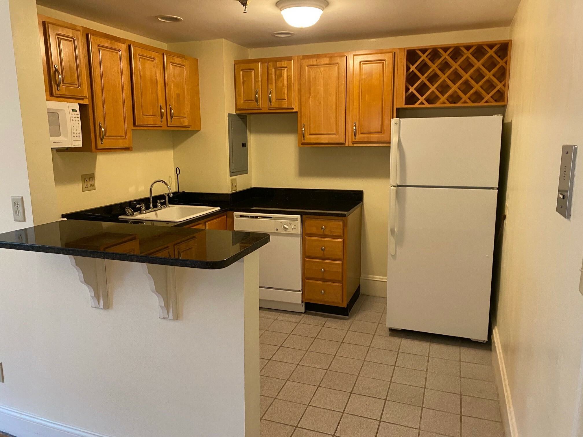 379 Commonwealth Ave, Back Bay