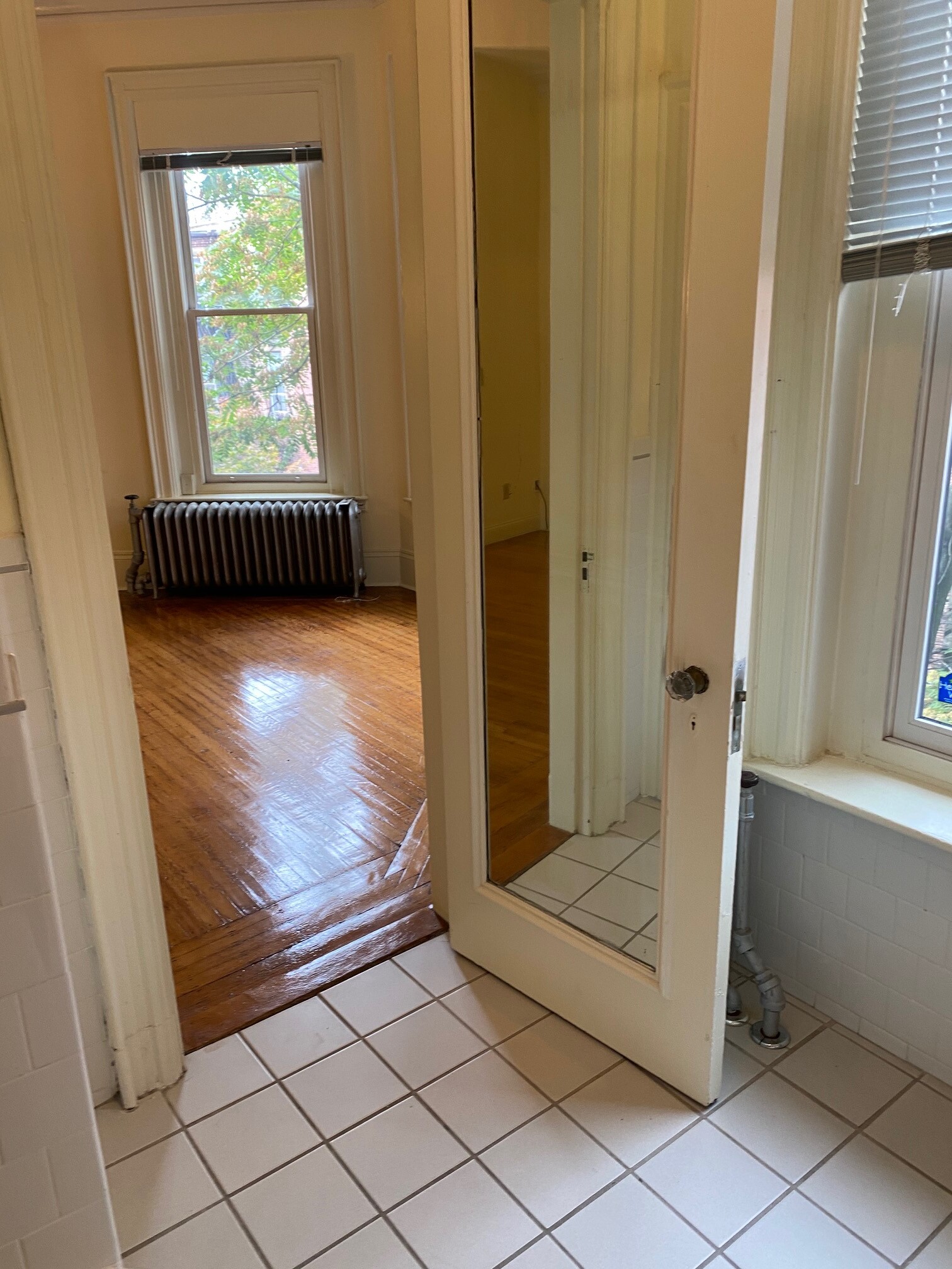 379 Commonwealth Ave, Back Bay