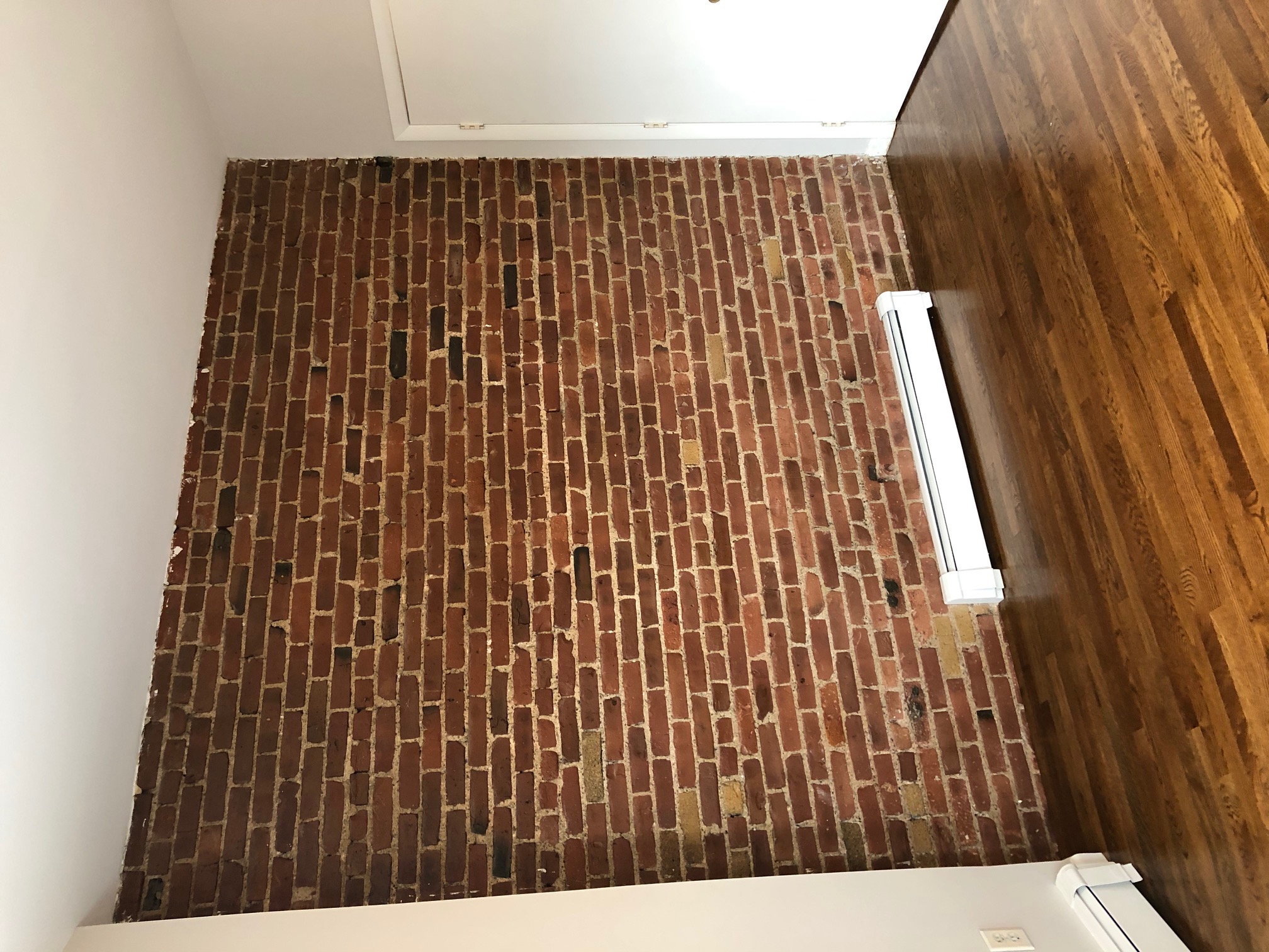 15 Stearns Rd, Brookline