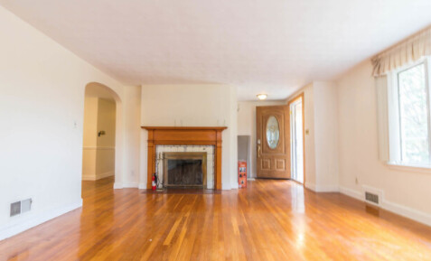 245 North Ave, Weston