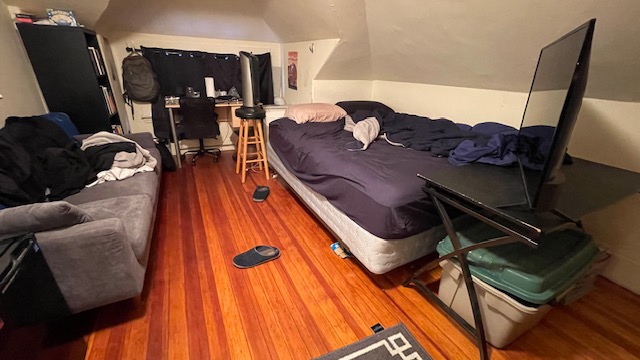 11 Kinross Rd, Brighton