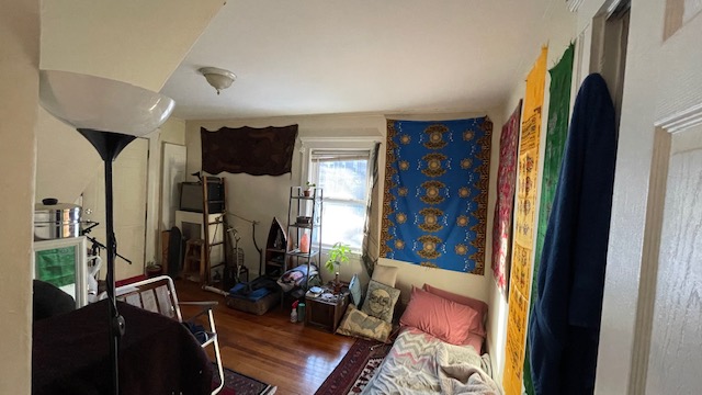 11 Kinross Rd, Brighton