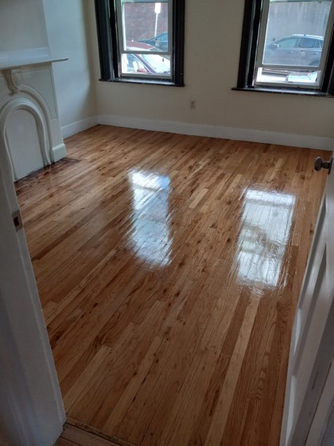 227 Roxbury, Roxbury