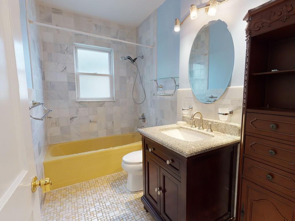 195 Lake St, Brighton