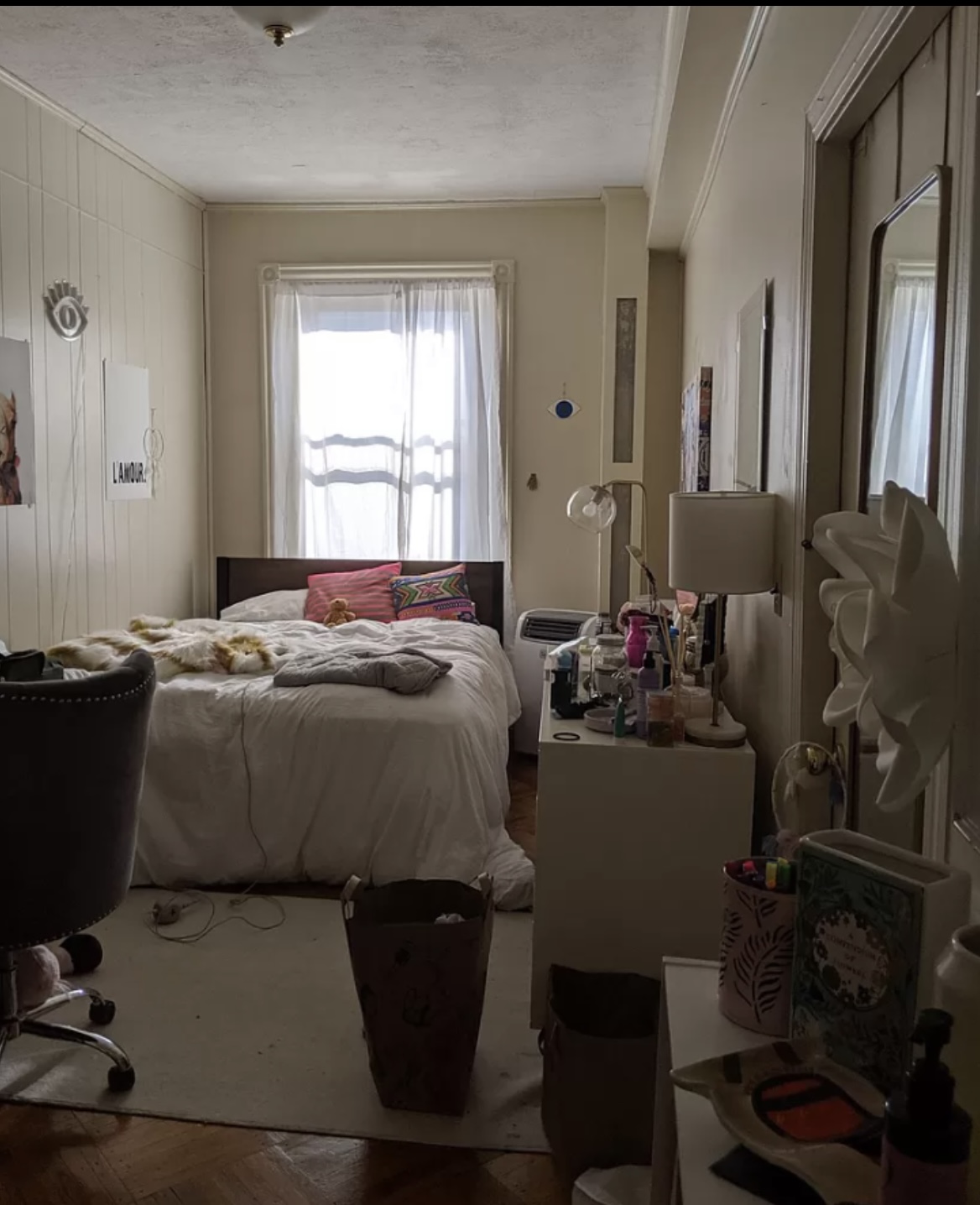 912 Beacon St, Fenway