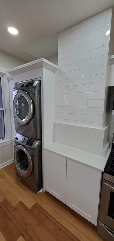 233 Chelsea St, East Boston