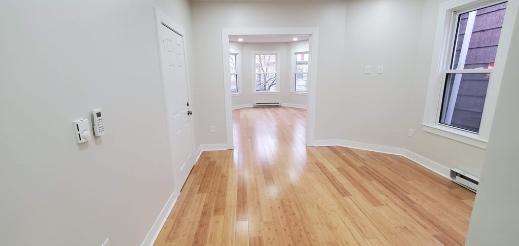 233 Chelsea St, East Boston