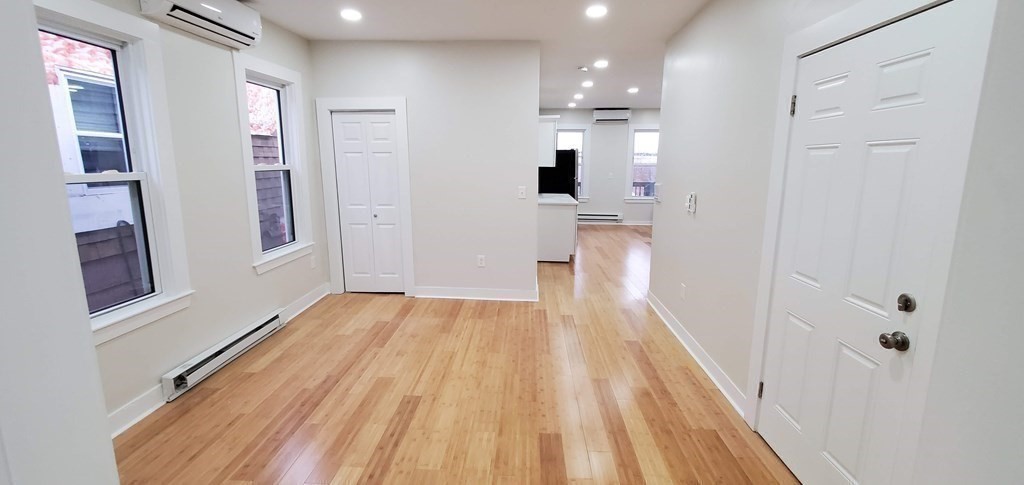 233 Chelsea St, East Boston