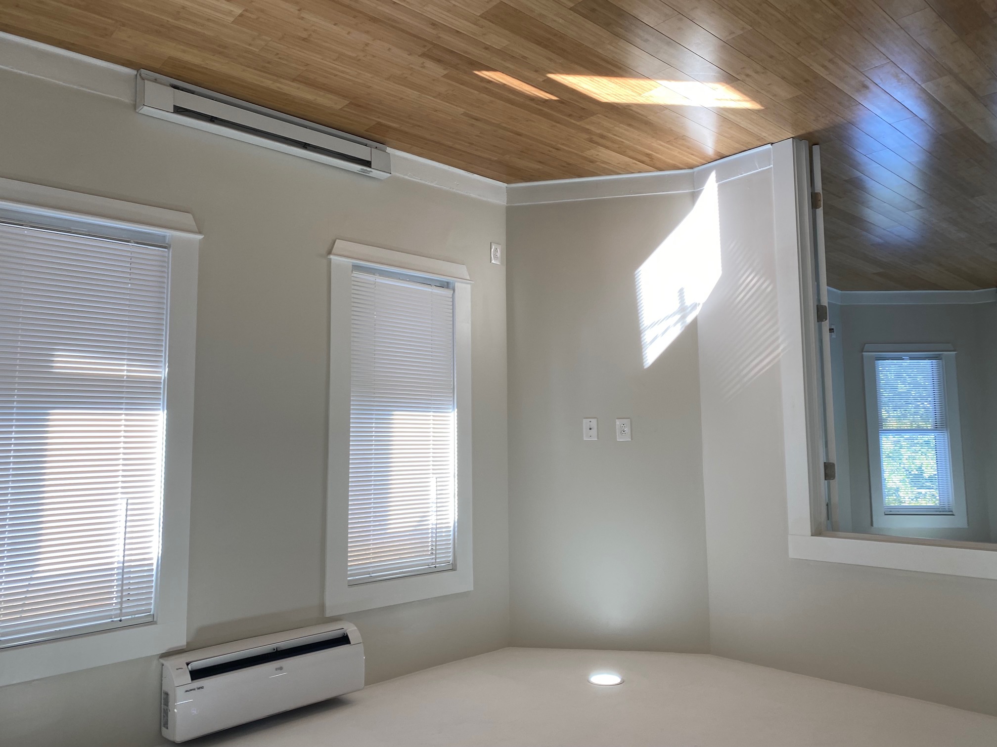 233 Chelsea St, East Boston