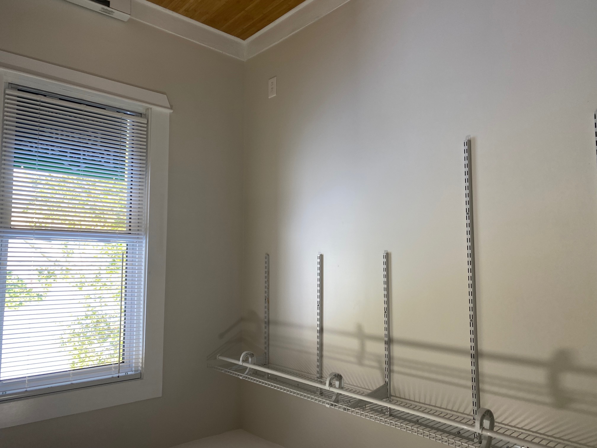 233 Chelsea St, East Boston
