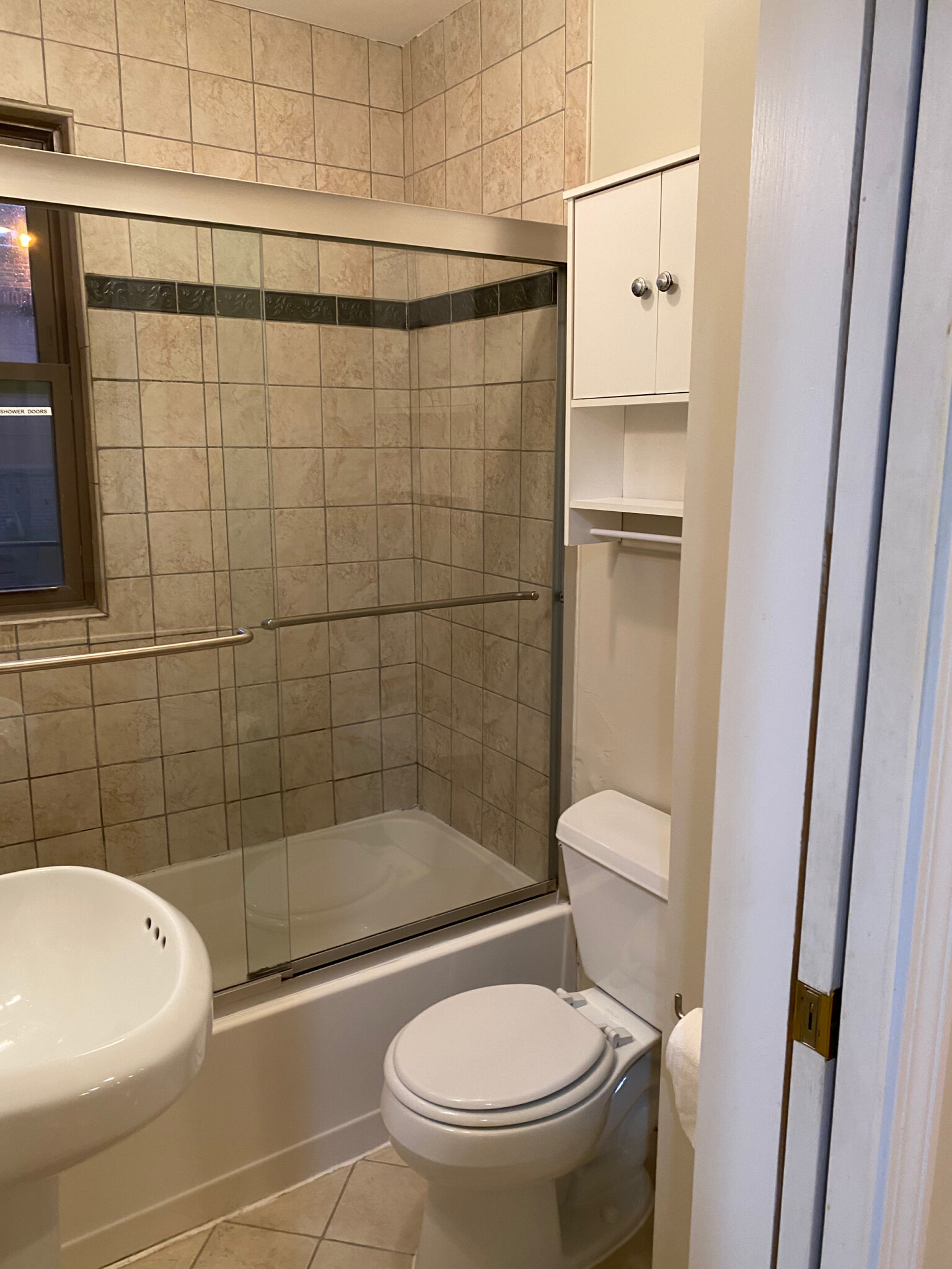 12 Pompeii St, Roxbury
