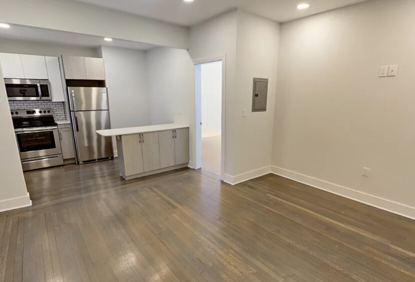 Photo 5 of 108 Jersey St. Unit 6