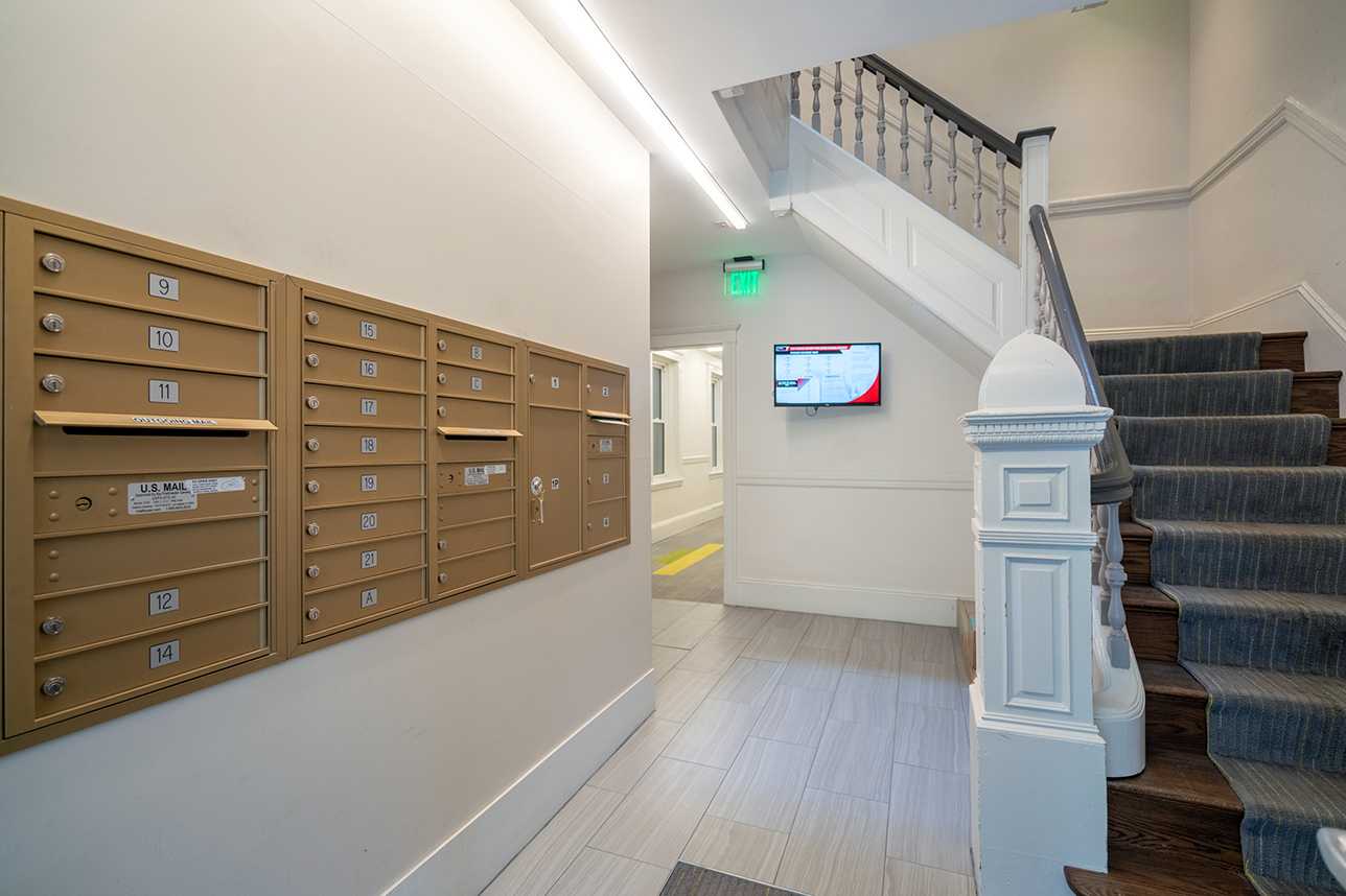 55 Queensberry St, Fenway