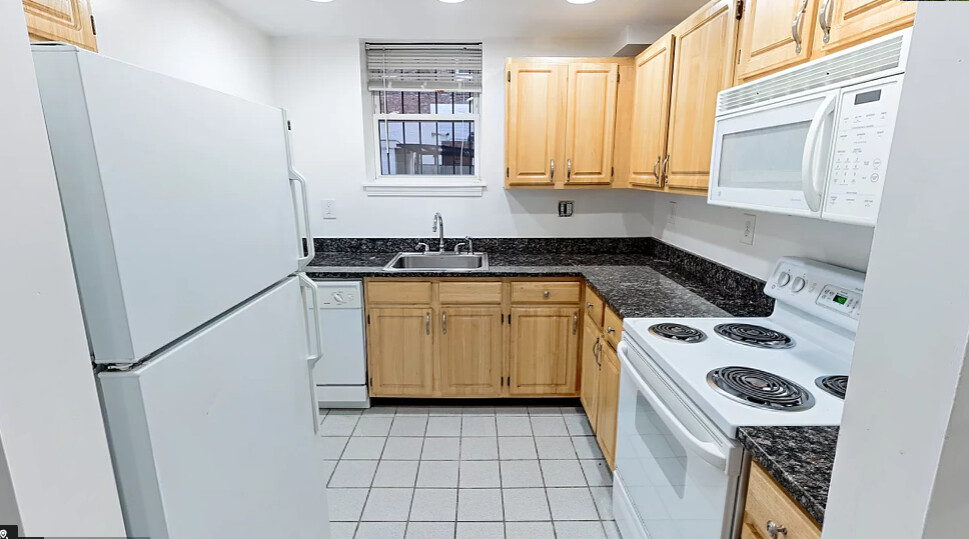 19 Queensberry St. Unit B, Boston