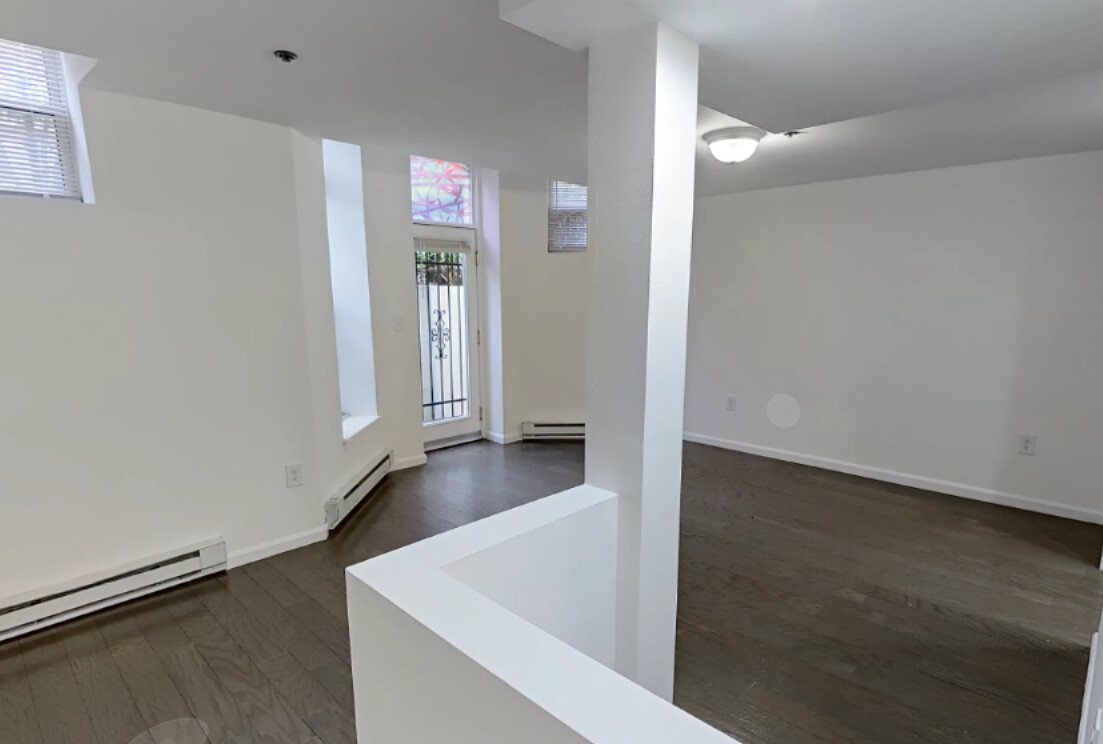 Photo 7 of 19 Queensberry St. Unit B
