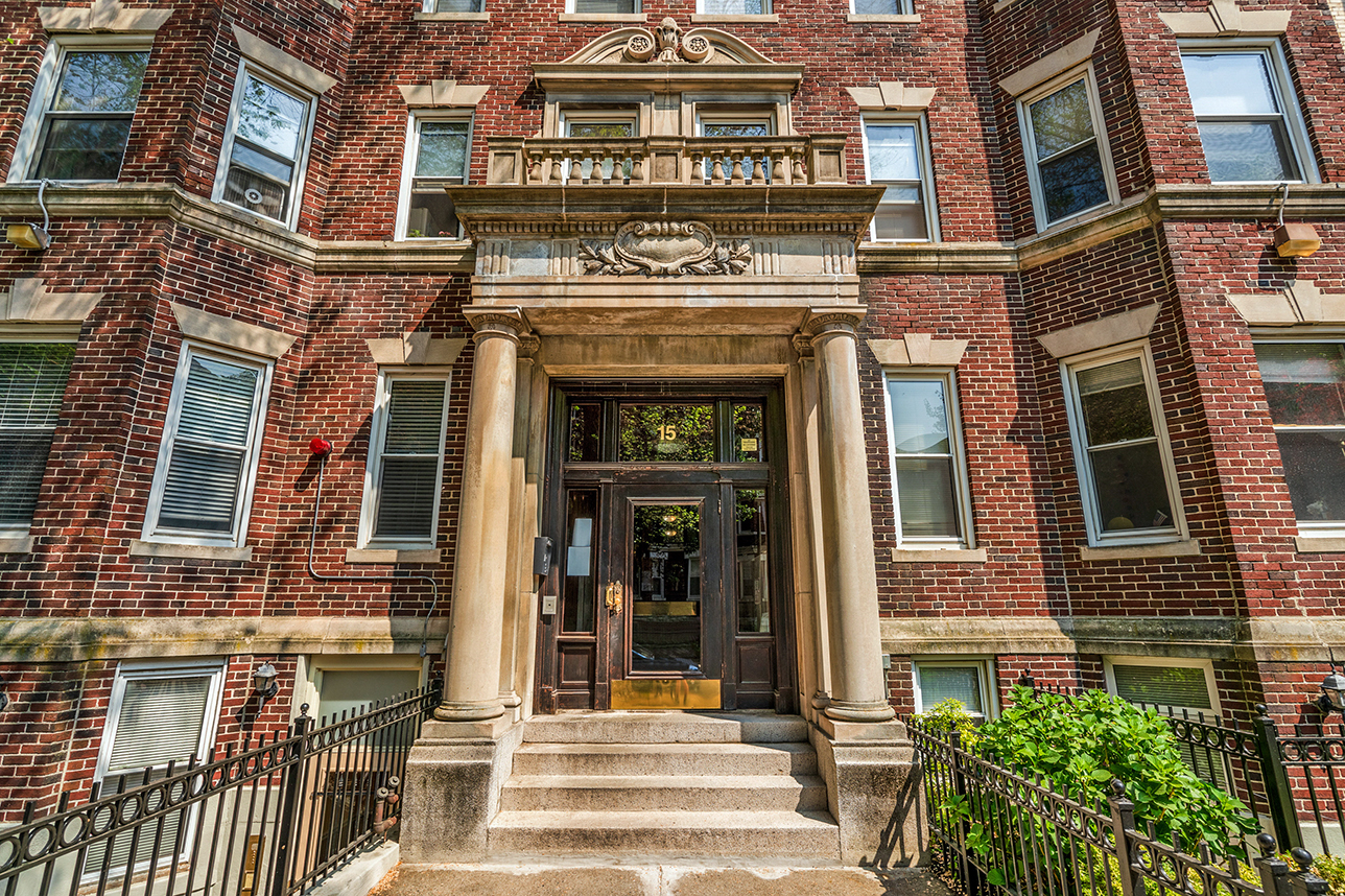 15 Queensberry St, Fenway