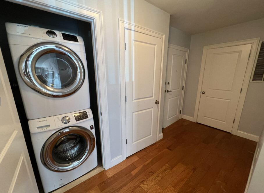 5170 Washington St, West Roxbury