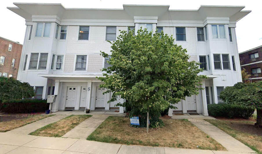 Photo 14 of Glencoe St. Unit 4