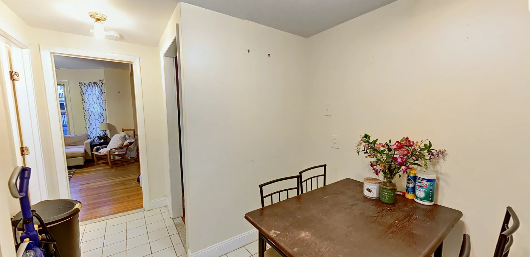 216 Freeman St, North Brookline