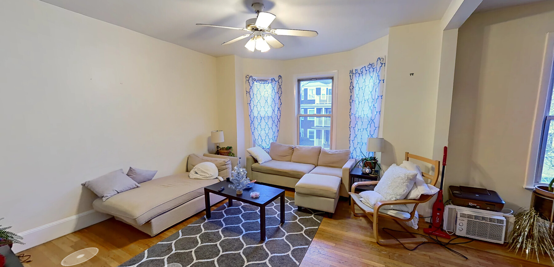 216 Freeman St, North Brookline