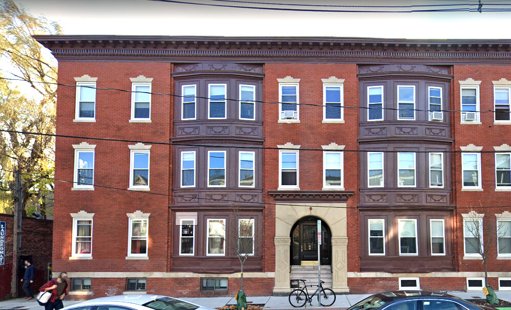 360 Beacon St, Ward Two