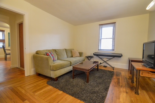 Photo 8 of 216 Norfolk St.
