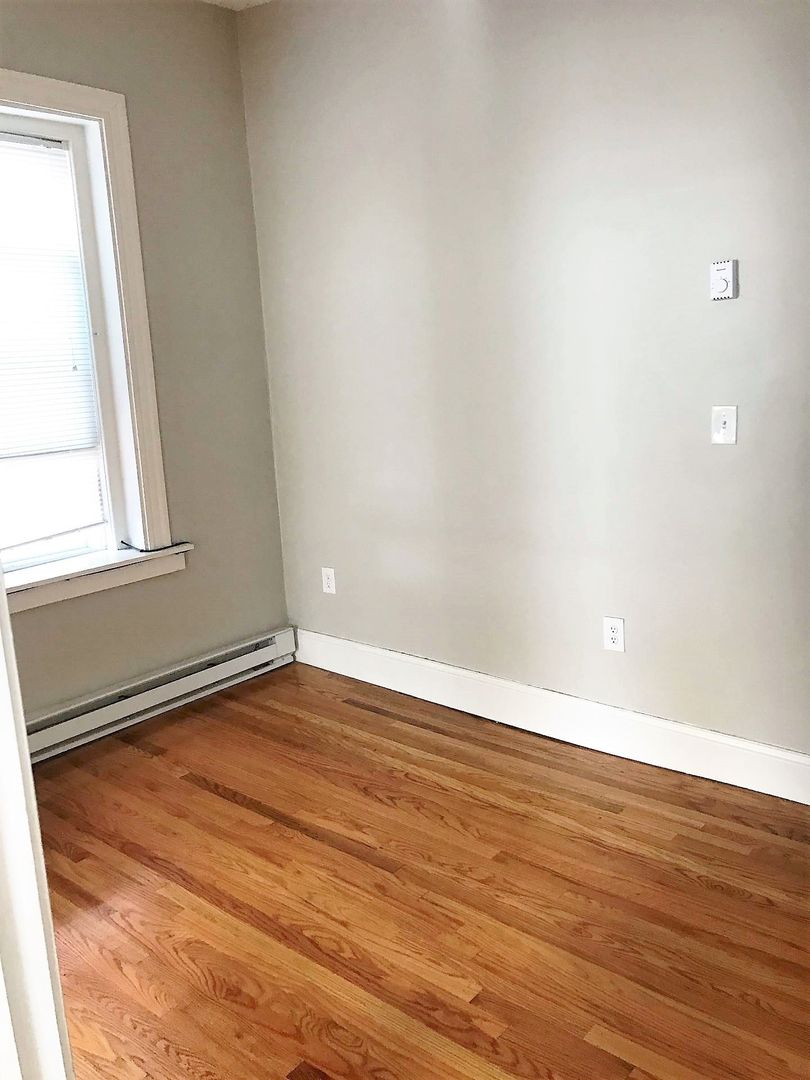 20 Chelsea St, East Boston