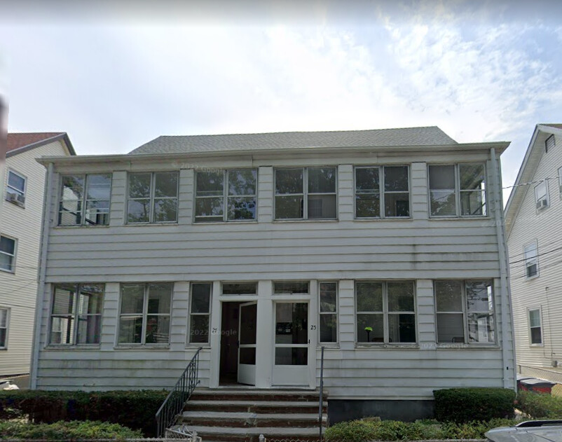 Photo 12 of 27 Lothrop St. Unit 2