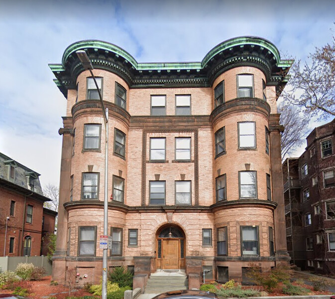 367 Harvard St, Mid-Cambridge