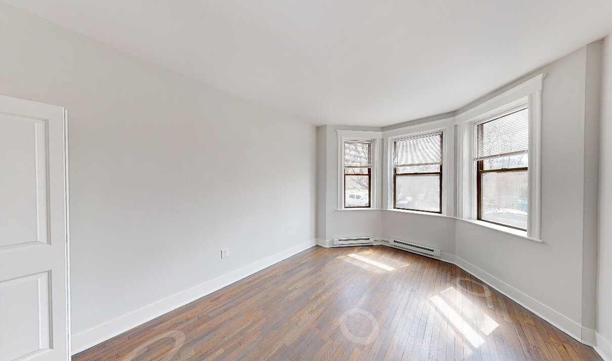Photo 11 of 81 Park Dr. Unit 1