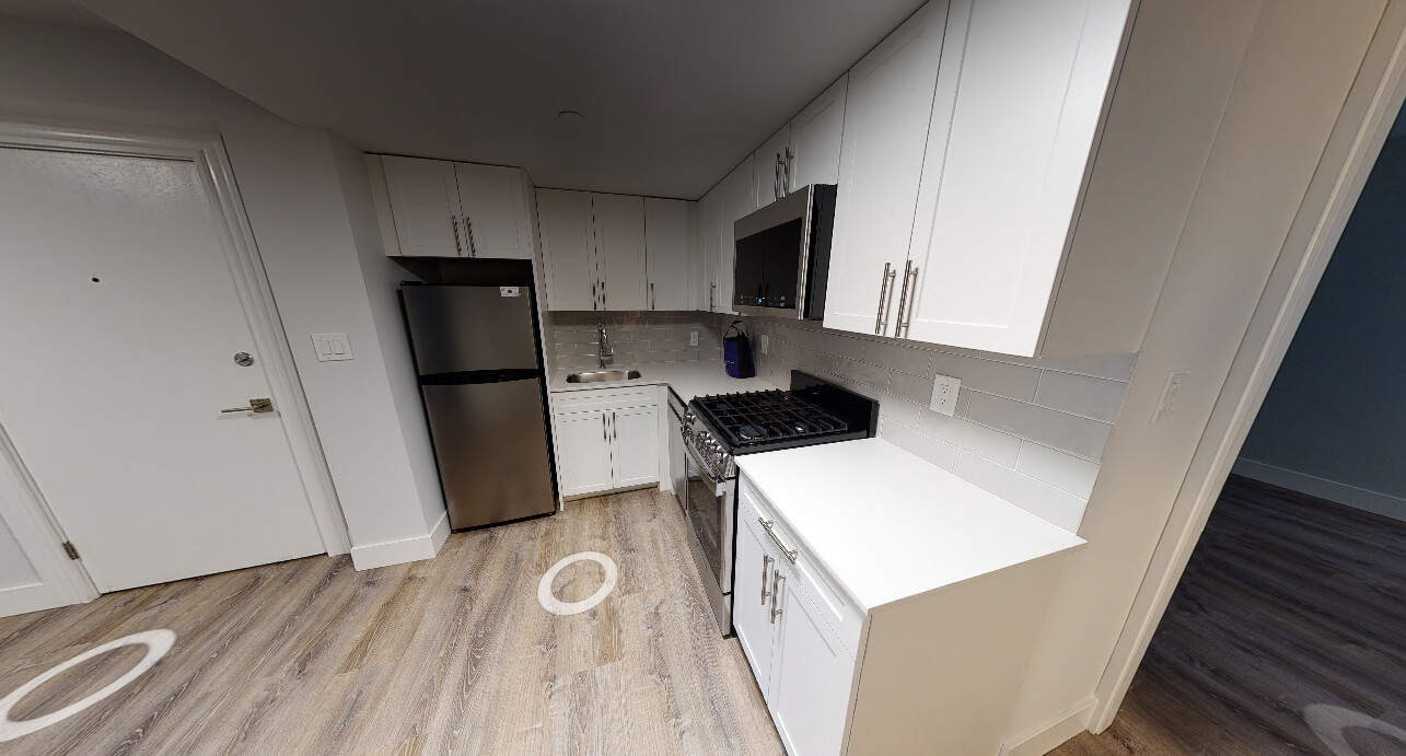 Photo 4 of 81 Park Dr. Unit A