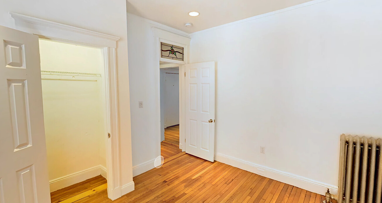Photo 9 of 117 Park Dr. Unit 5