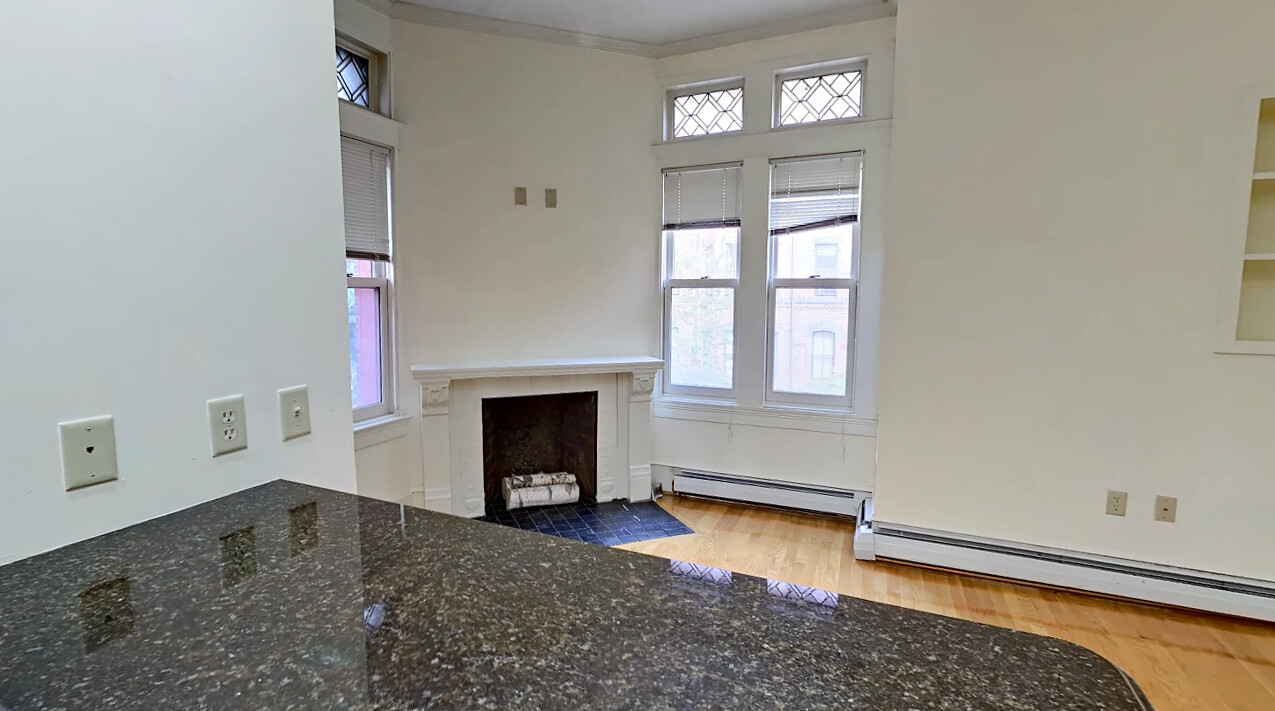 Photo 6 of Commonwealth Ave. Unit 3