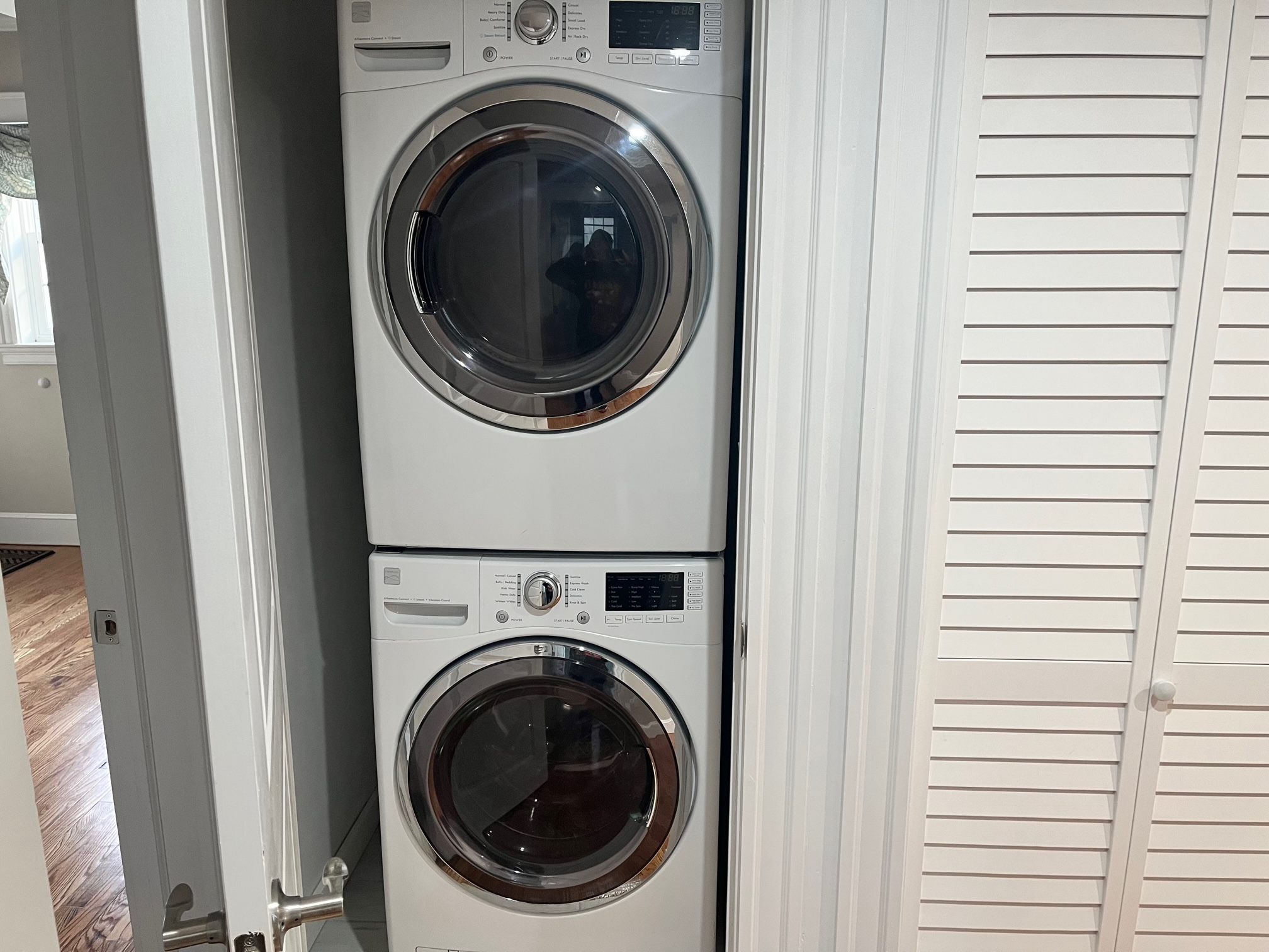 68 Manet Rd, Chestnut Hill