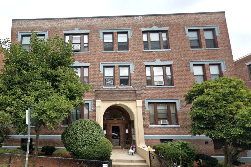 Photo 11 of 21 Park Vale Ave. Unit 11