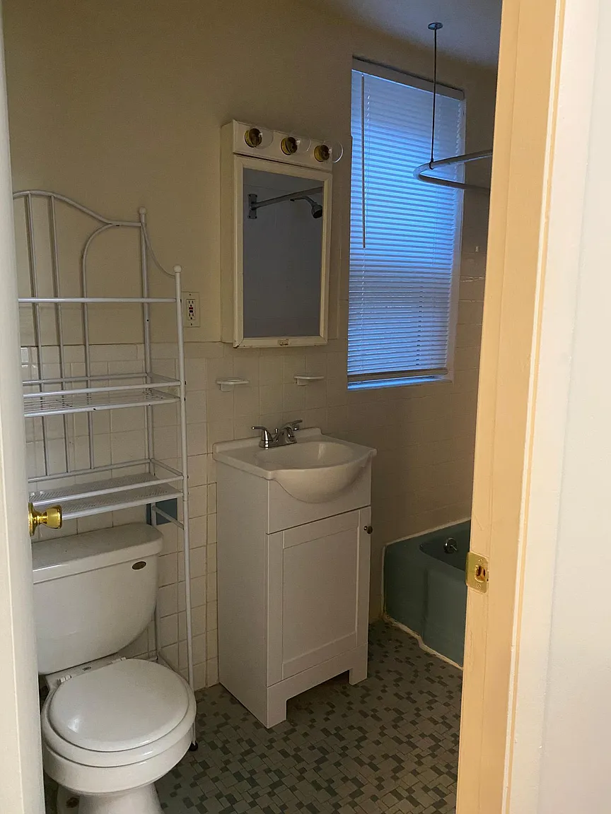 752 Huntington Ave, Mission Hill