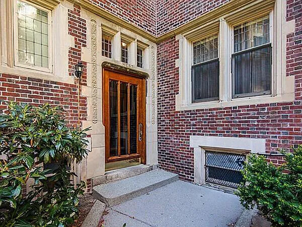 10 Dana St, Harvard Square