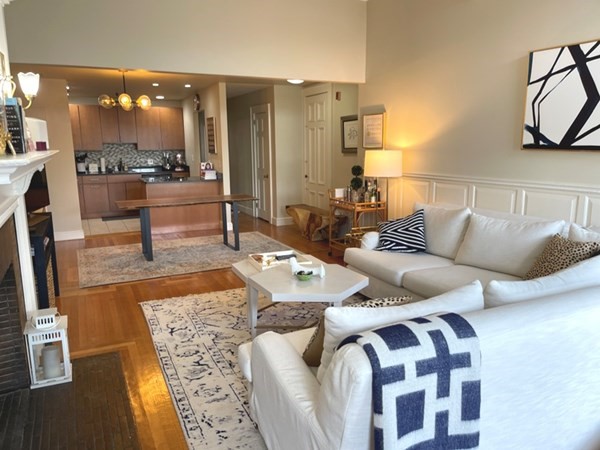 470 Beacon St, Back Bay