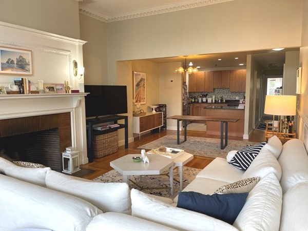 470 Beacon St, Back Bay