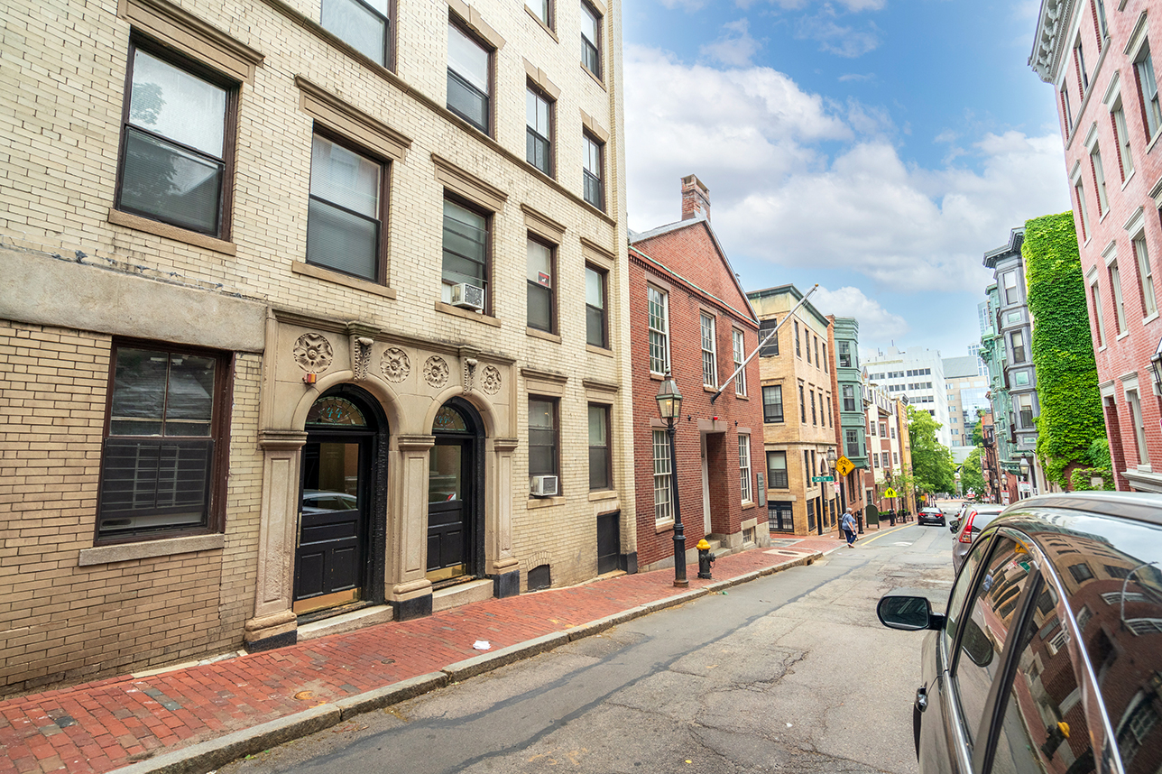 44 Joy St, Beacon Hill