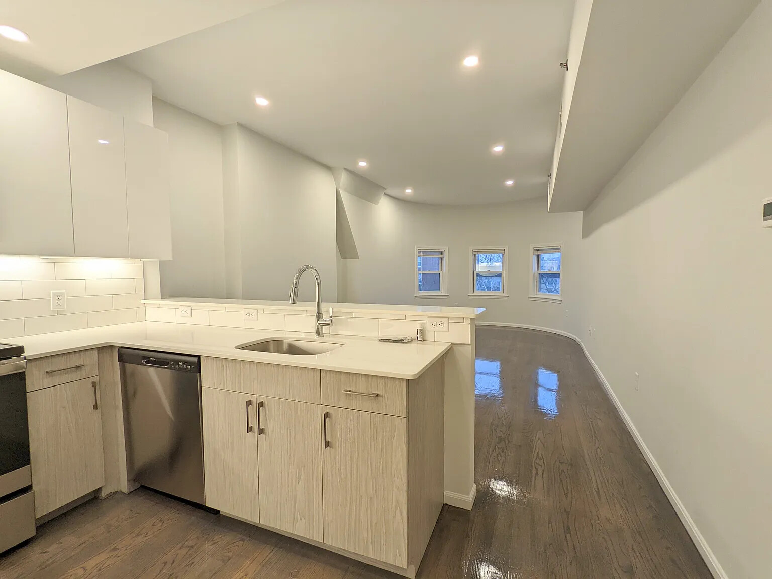 1406 Beacon Unit 4, Brookline