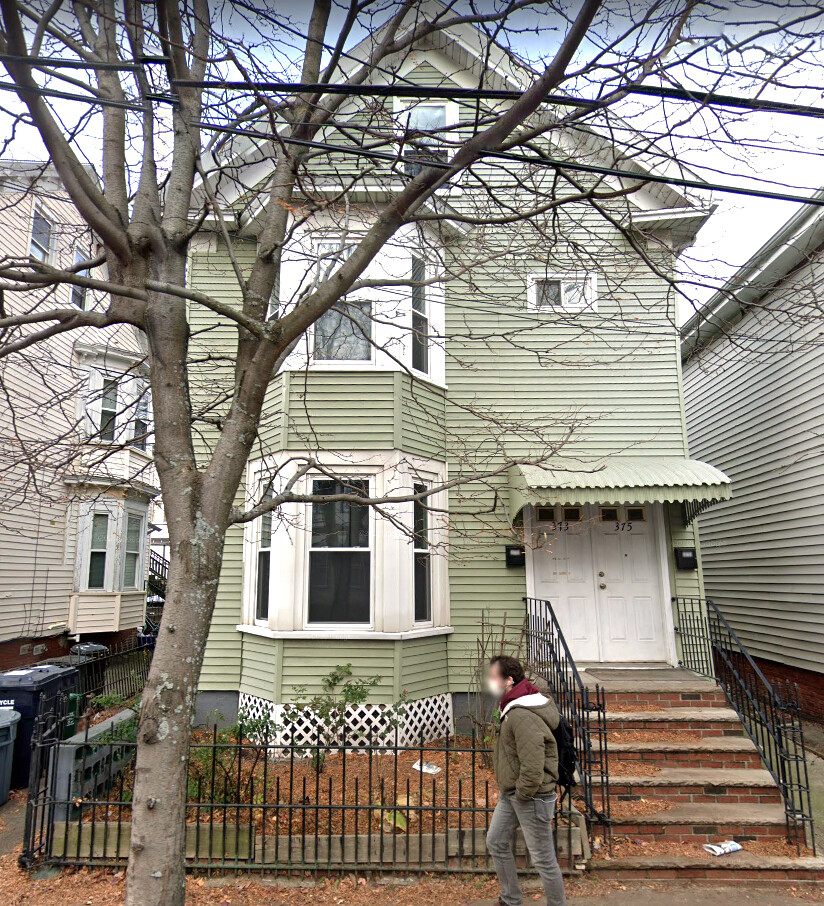 Photo 8 of 375 Prospect St. Unit 2