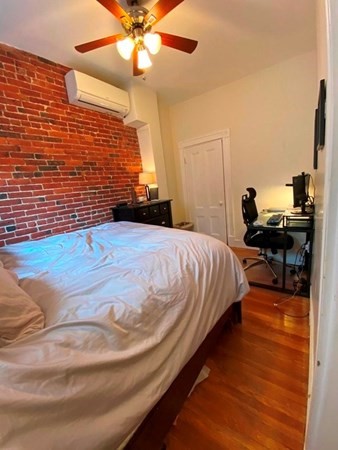 Photo 8 of Newbury St. Unit 4