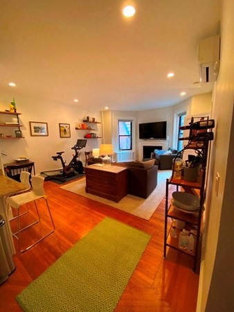 Photo 3 of Newbury St. Unit 4