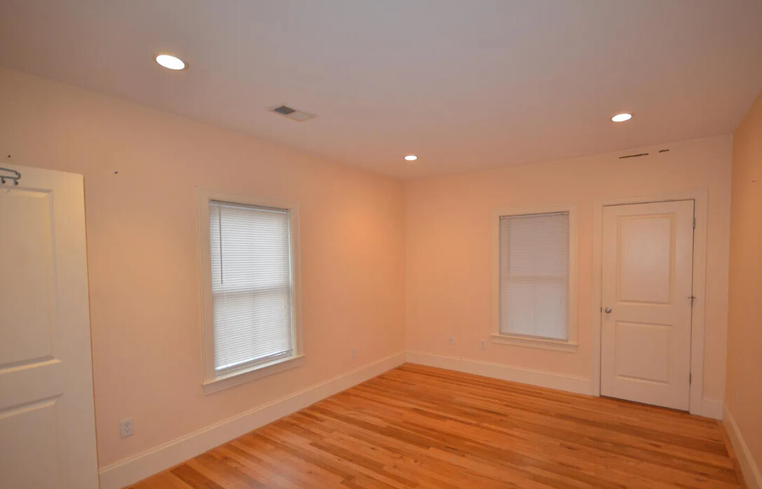 Photo 11 of Lothrop St. Unit 2